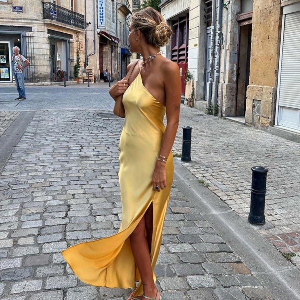 Yellow Dress